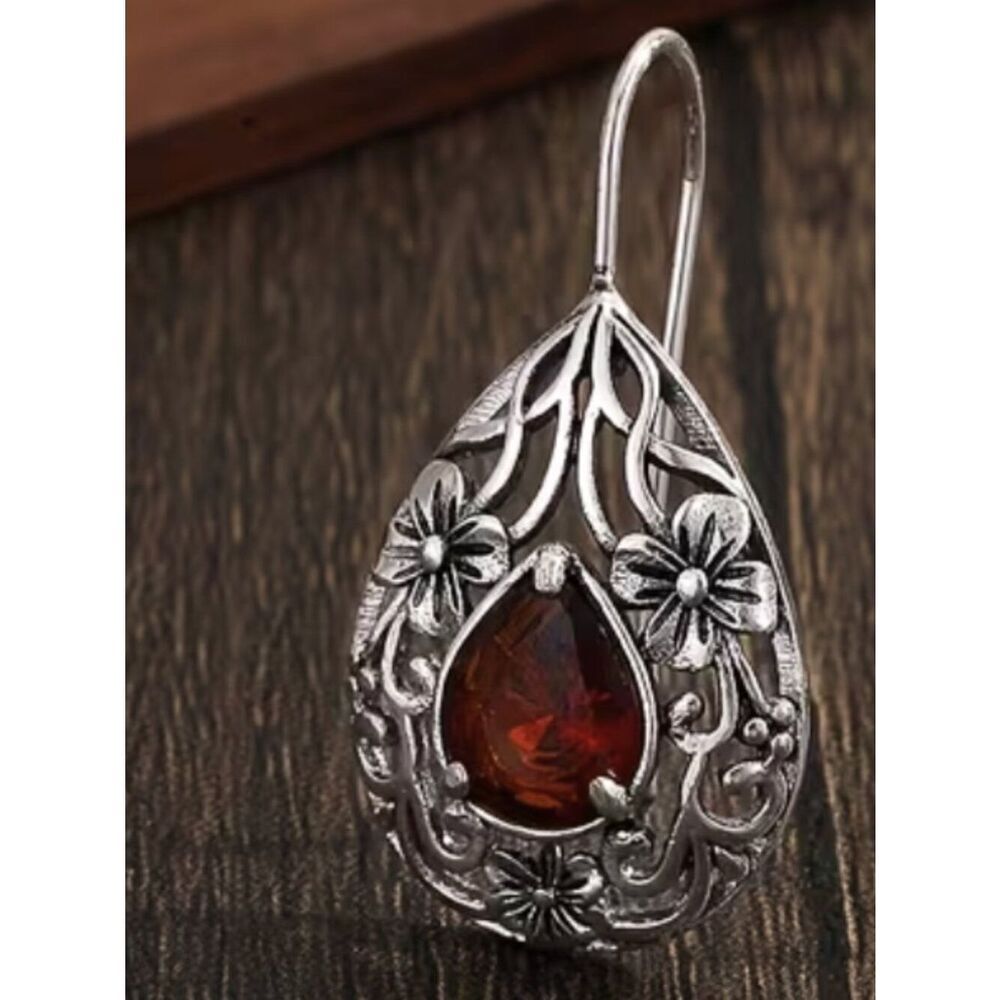 Ruby Vintage-Inspired Bohemian Filigree Earrings Hollowed Floral Design Teardrop - Picture 3 of 4